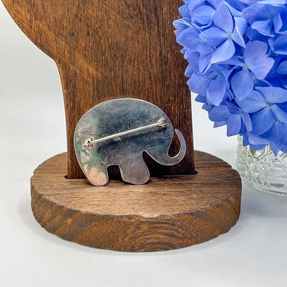Vintage Sterling Silver 925 Elephant Brooch Pin with Blue Rhinestone Eye